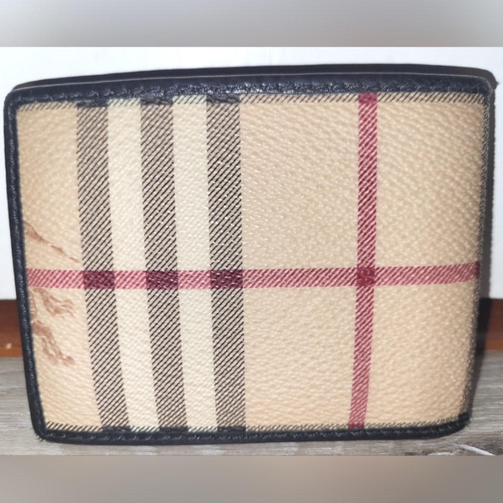 🎠Burberry Black/Beige Haymarket Check Bi-fold Wallet - Picture 3 of 11